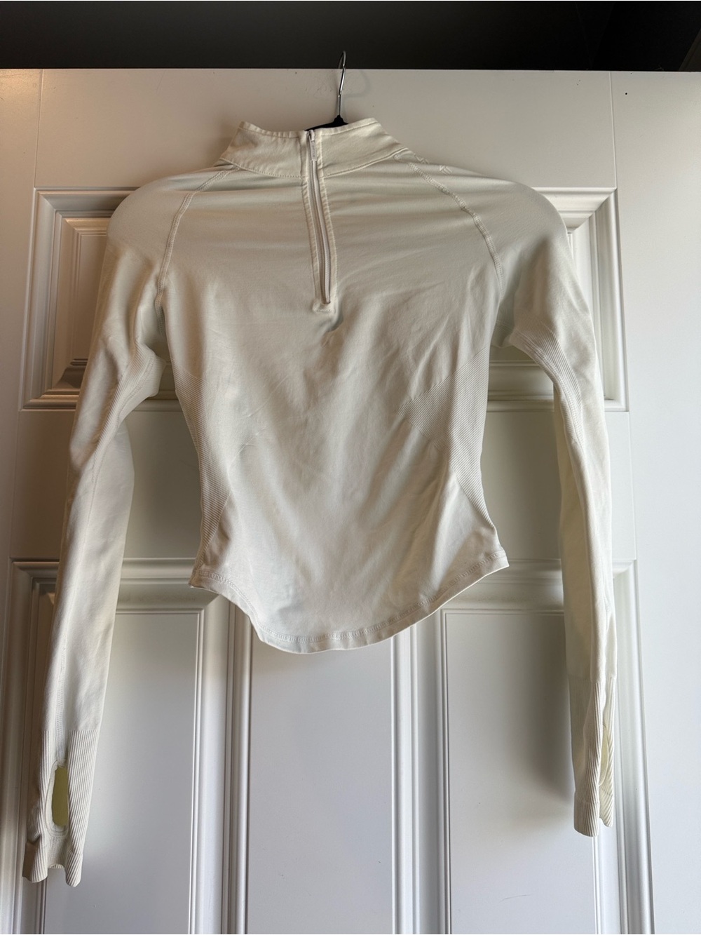 Limited edition Dyfne Christmas Jacket - Picture 6 of 6